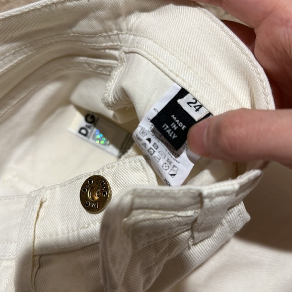 D& G jeans - Picture 3 of 5